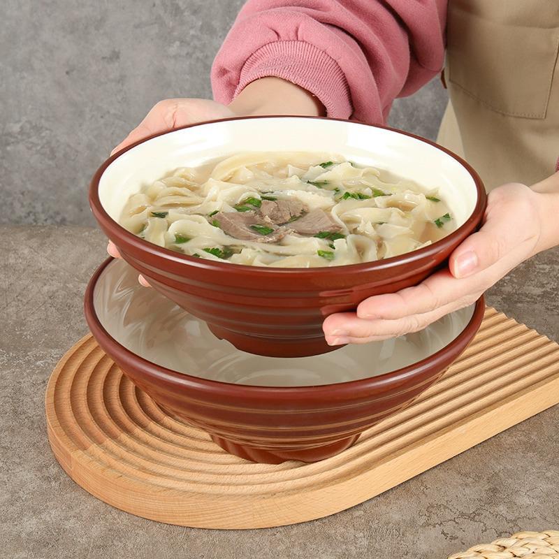 Net Celebrity Melamine Ramen Bowl: Two-Tone Creative Design, Large, Ideal for Mala Tang and Rice Noodles