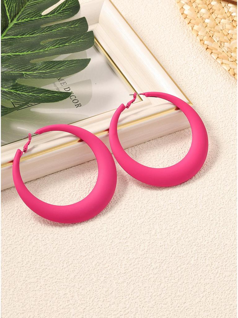 Extra-Large Gold Bamboo Hoops: Bold European & American Style Earrings for Hiphop, Street Dance, and Nightclub Fashion.
