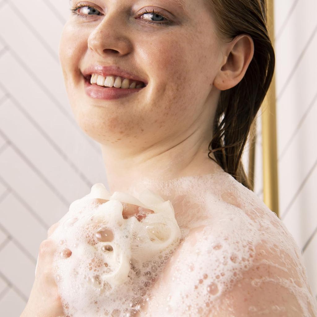 The Body Shop Shower Scrub ST 200mL [Official] (Strawberry Scent) [Authentic]