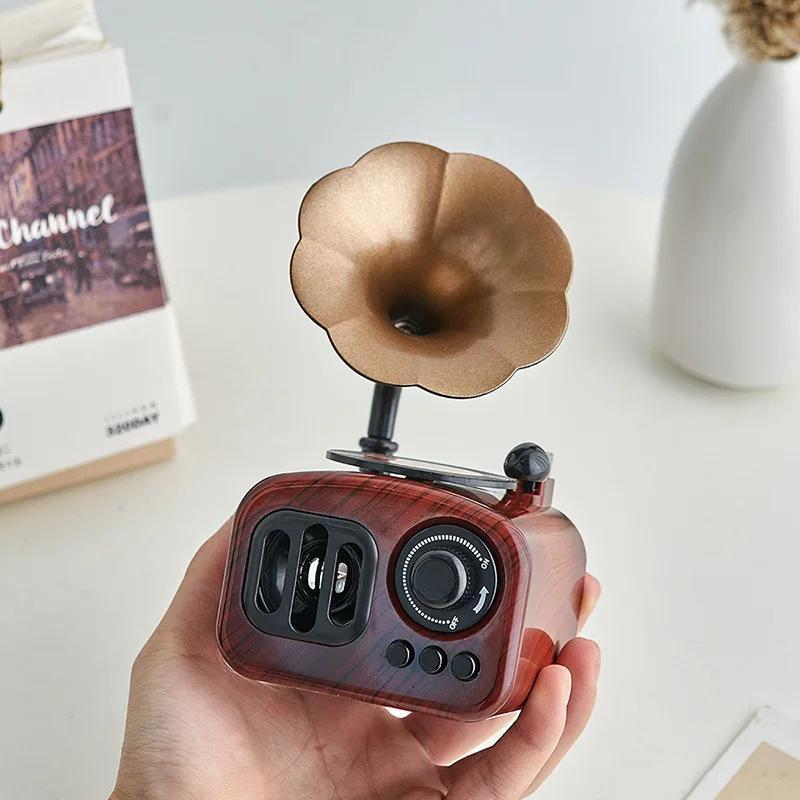 Retro Fonograf Müzik Kutusu Mini Müzik Kutusu Klasik Sanat Dekoru Müzik Kutusu Ev El Sanatları Pilsiz Masaüstü Dekoru Yeni Yıl Hediyeleri