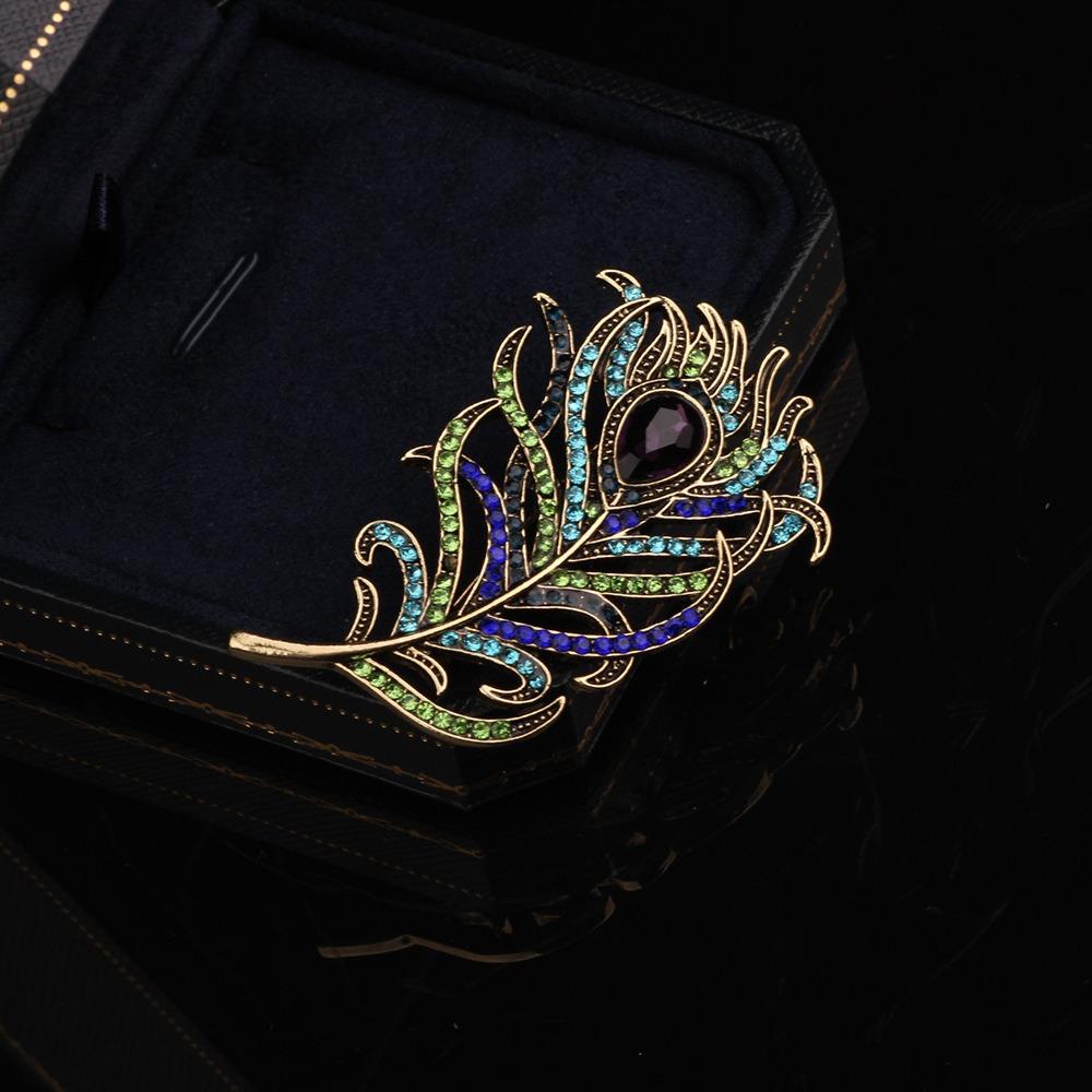 Elegant Temperament Peacock Brooch Temperament Peacock Lapel Pins Colorful Peacock Brooch Women