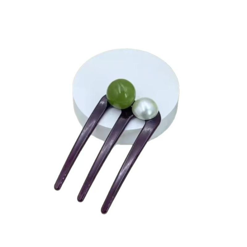 Simple and Versatile Hair Accessory - Hair Clip for A Bun Hairstyle. Bun Hairpin. Simple and Fashionable Retro Hairpin.