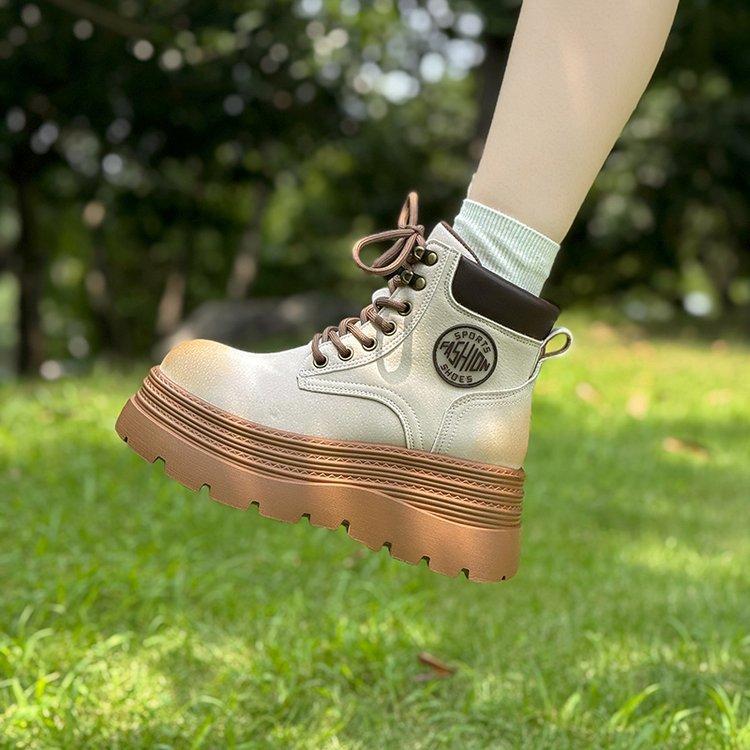 Leather thick-soled heightening short boots rhubarb boots women's 2025 autumn new versatile Internet celebrity explosion strap Martin boots