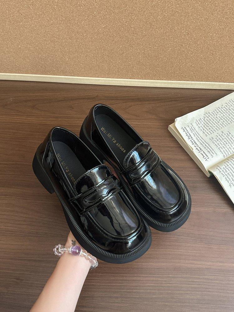 Real soft leather~ College style small leather shoes women s 2025 new versatile spring and autumn black leather shoes single shoes casual loafers 35