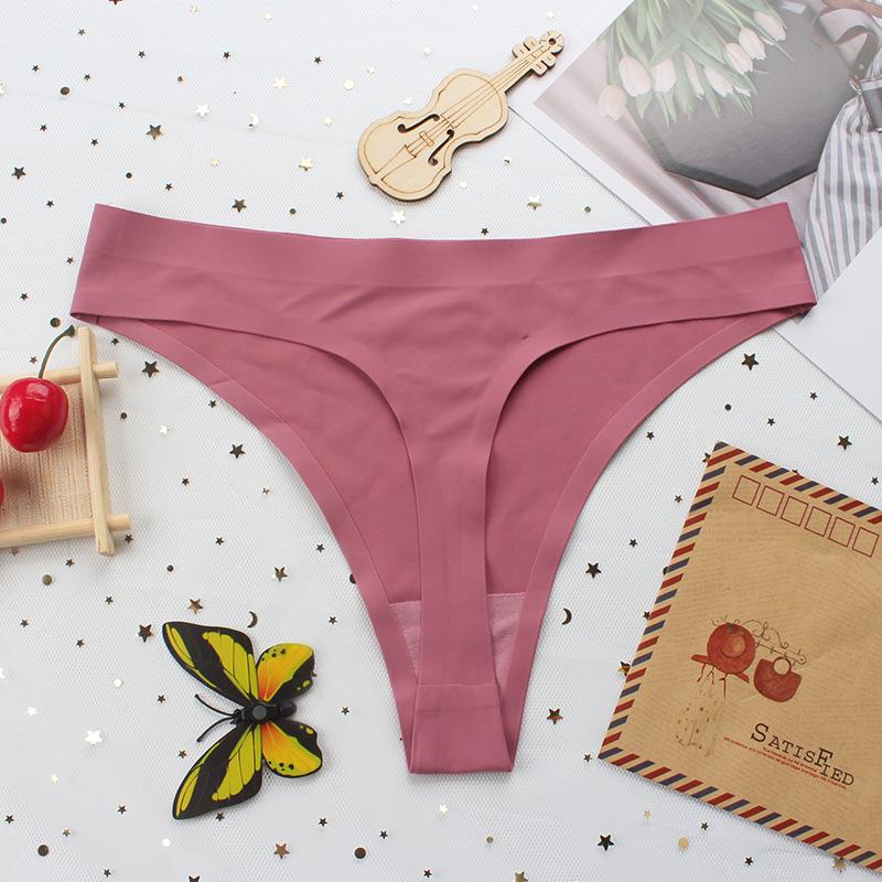 Seamless Low-Rise Sexy Women's Thong with Pure Cotton Crotch