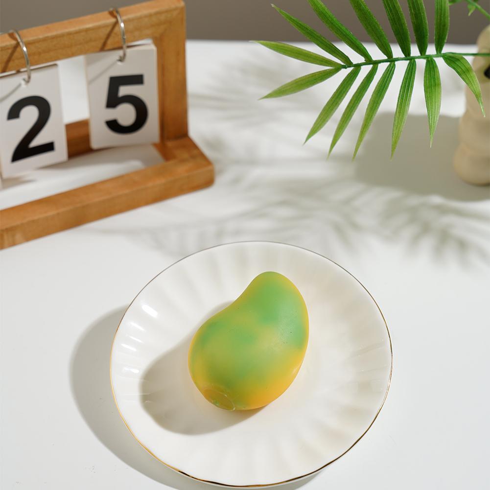 Color-Changing Strawberry Mango Antistress Toy Kids Grownups Squeeze Squishy Toys Stress Relief Squeeze Toy for Adults