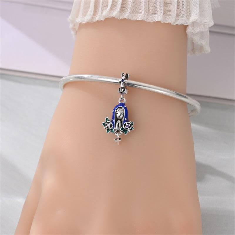 Religiöser Kupfer Heilige Jungfrau Gebet Anhänger Perlen Charms Passend für das DIY Armband der Marke Damenschmuck Freundinnengeschenke