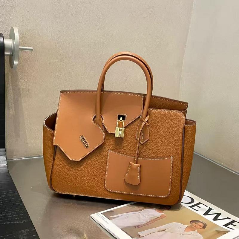 New genuine leather women's bag top layer cowhide 30CM irregular diagonal hijab Desordre handbag