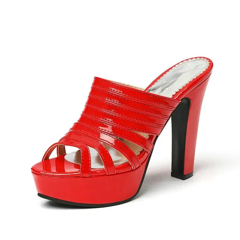 

модные тапочки на высоком каблуке женские летние на толстой подошве водонепроницаемые на платформе модная верхняя одежда полые сандалии тапочки женские сандалии 39 красный