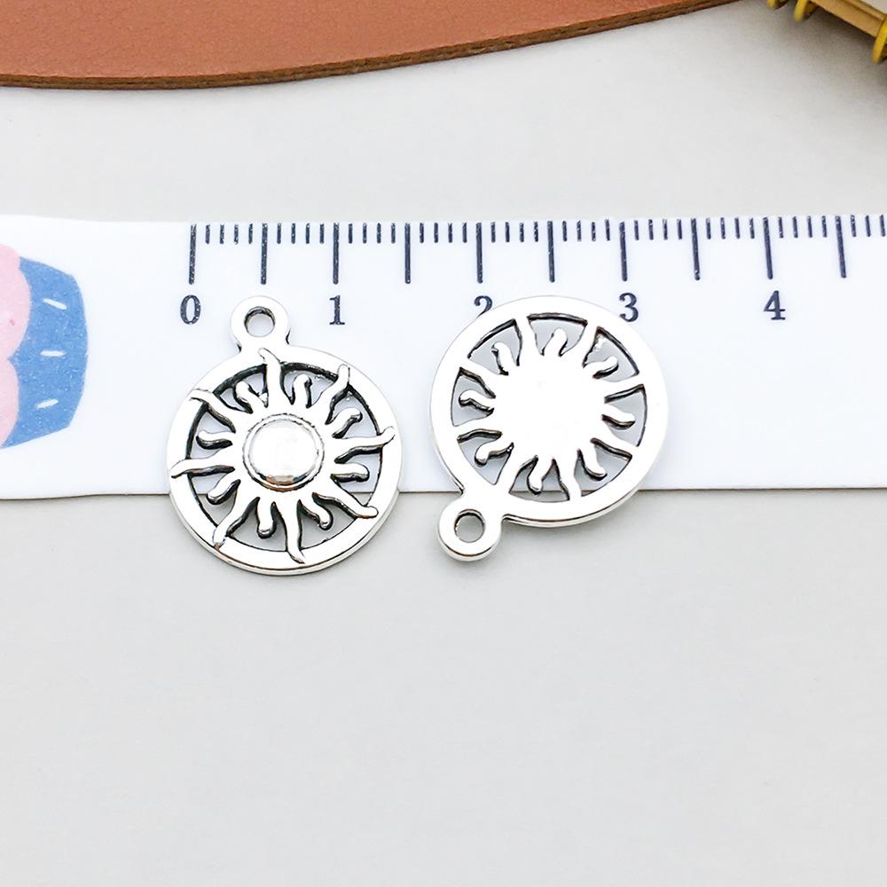 100-Piece Five-Color Alloy Sun, Moon, and Star Pendant Charms for DIY Jewelry