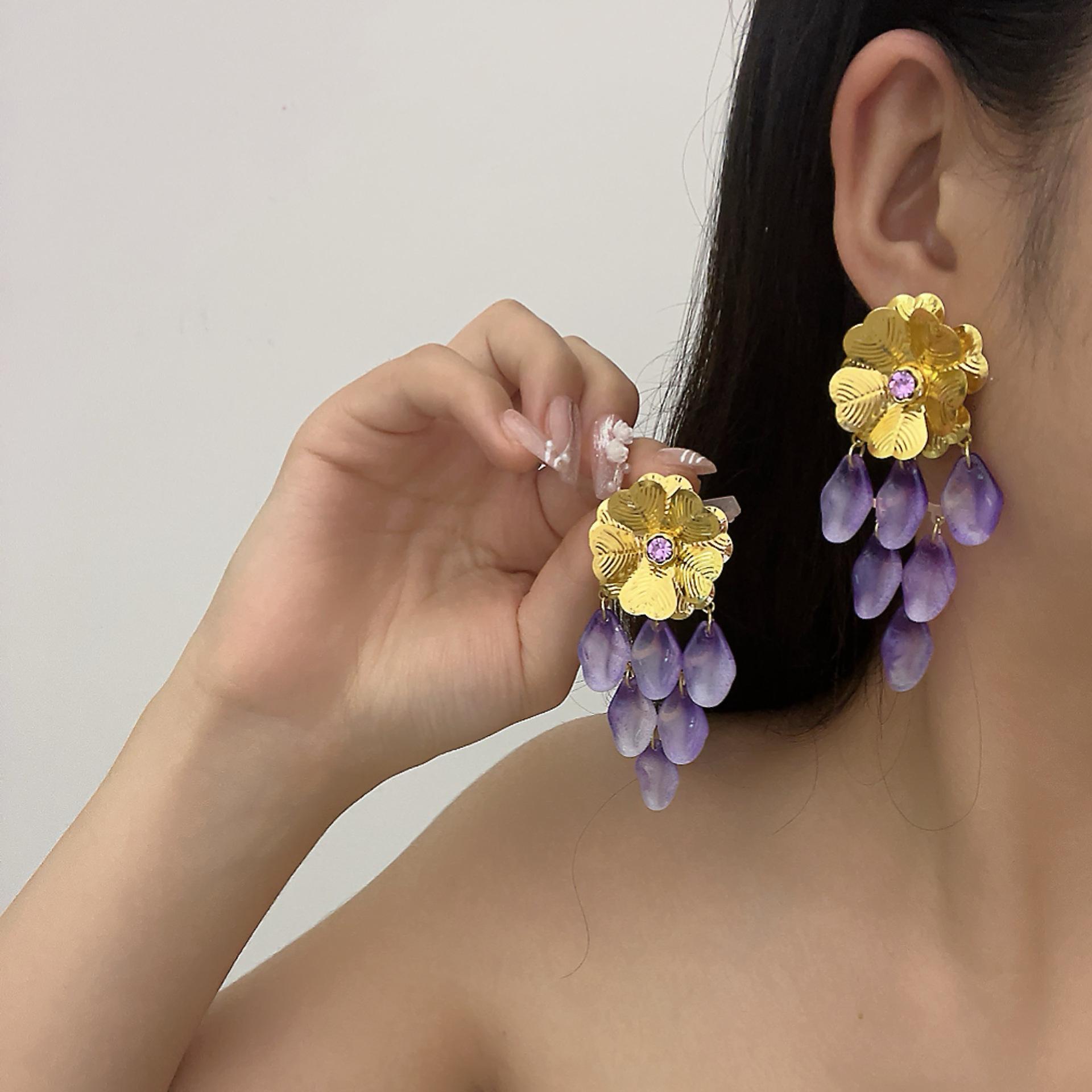

Purple Pendant Earrings, Versatile and Exaggerated Long Earrings for Summer фіолетовий