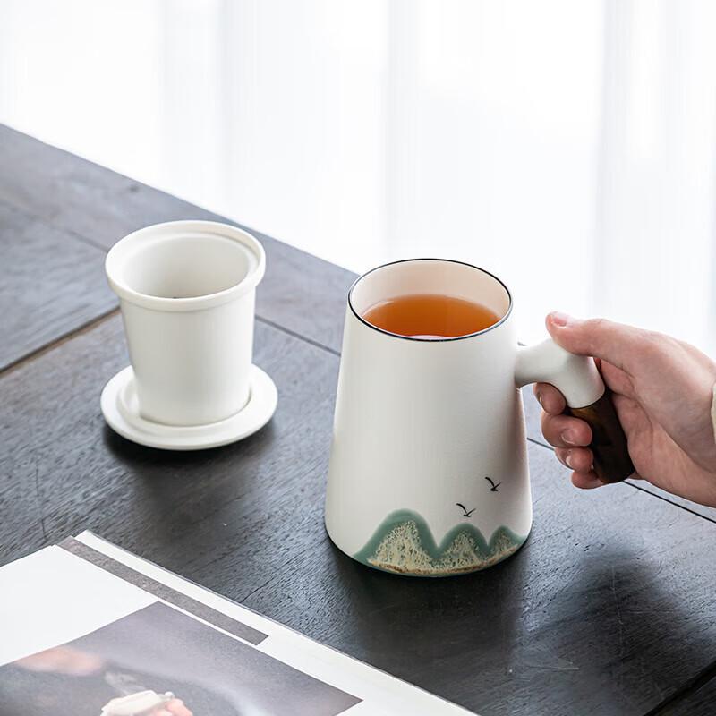 Chaxun Ceramic Teacup & Tea Caddy Gift Set