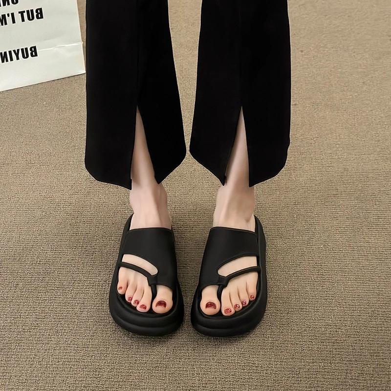 Korean Sle Thi Bot Thong Slippers Women's Summer New Faion Beach oes Casual Comfortable Rubber Sole Sandals