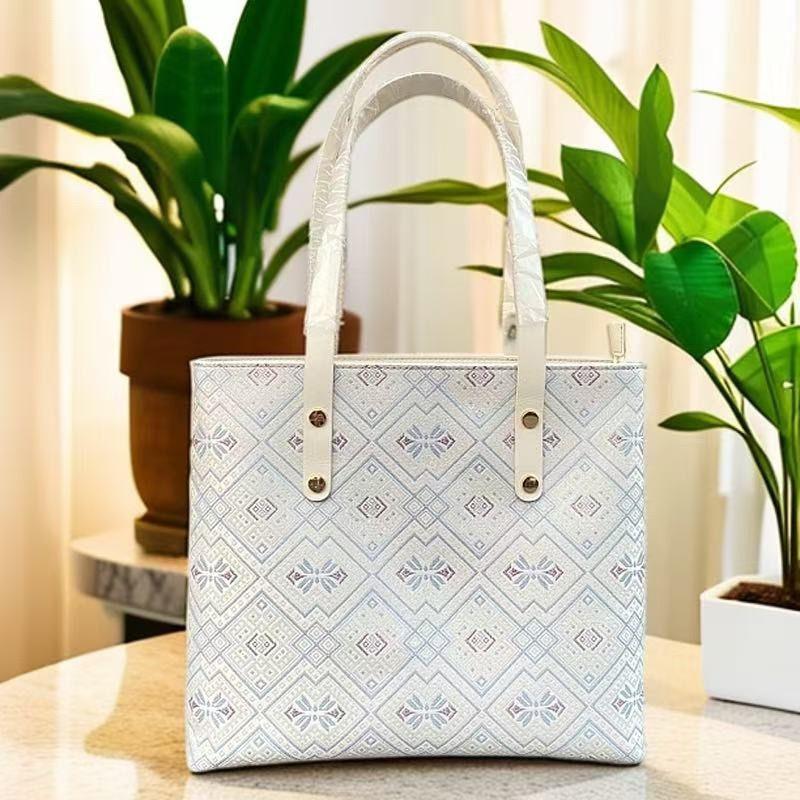 

[Send Hydrangea] Guangxi Non-Heritage Zhuang Jin Tote Satchel Ethnic Style Work Work Clothing Fashion All-Matching Large Shoulder Bag Silver White Butterfly