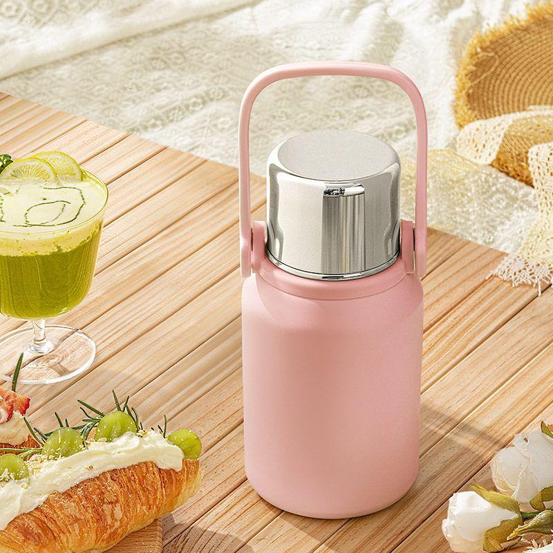 Thermos Cup, Travel Kettle, Tea Cup, Portable for Adults, Can Be Carried on the Body, Can Be Hung on the Body, and Can Be Used as a Water Bottle