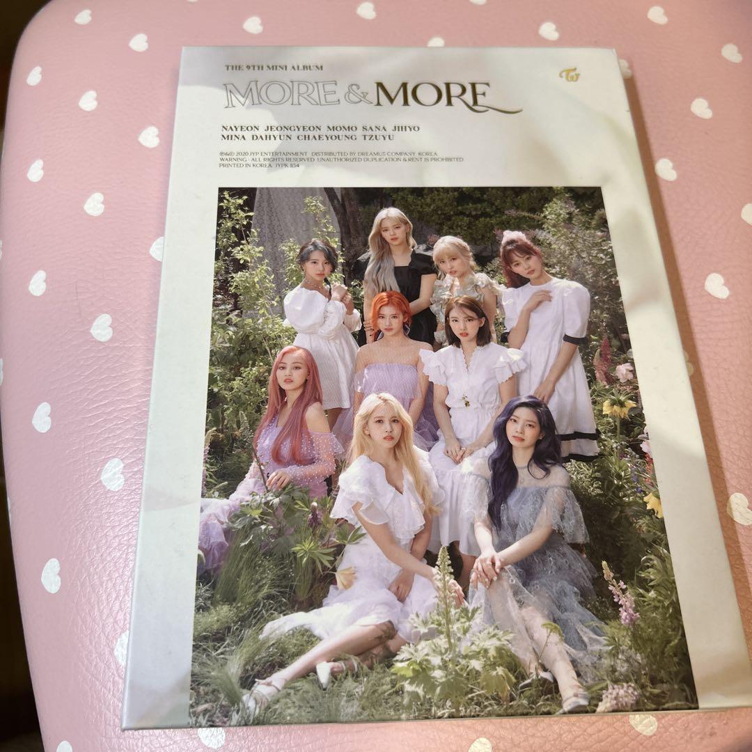 

[USED] TWICE 7th Mini Album MORE & MORE