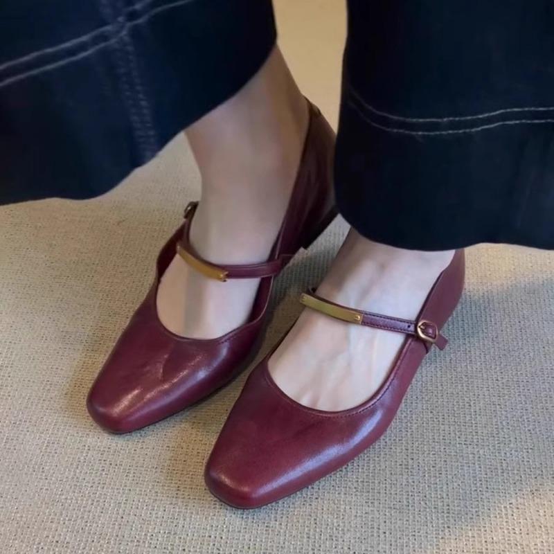 Retro One-word Buckle with Mary Jane Shoes Women's New Square Head Flat-soled Single Shoes Low-heeled Small Leather Shoes
