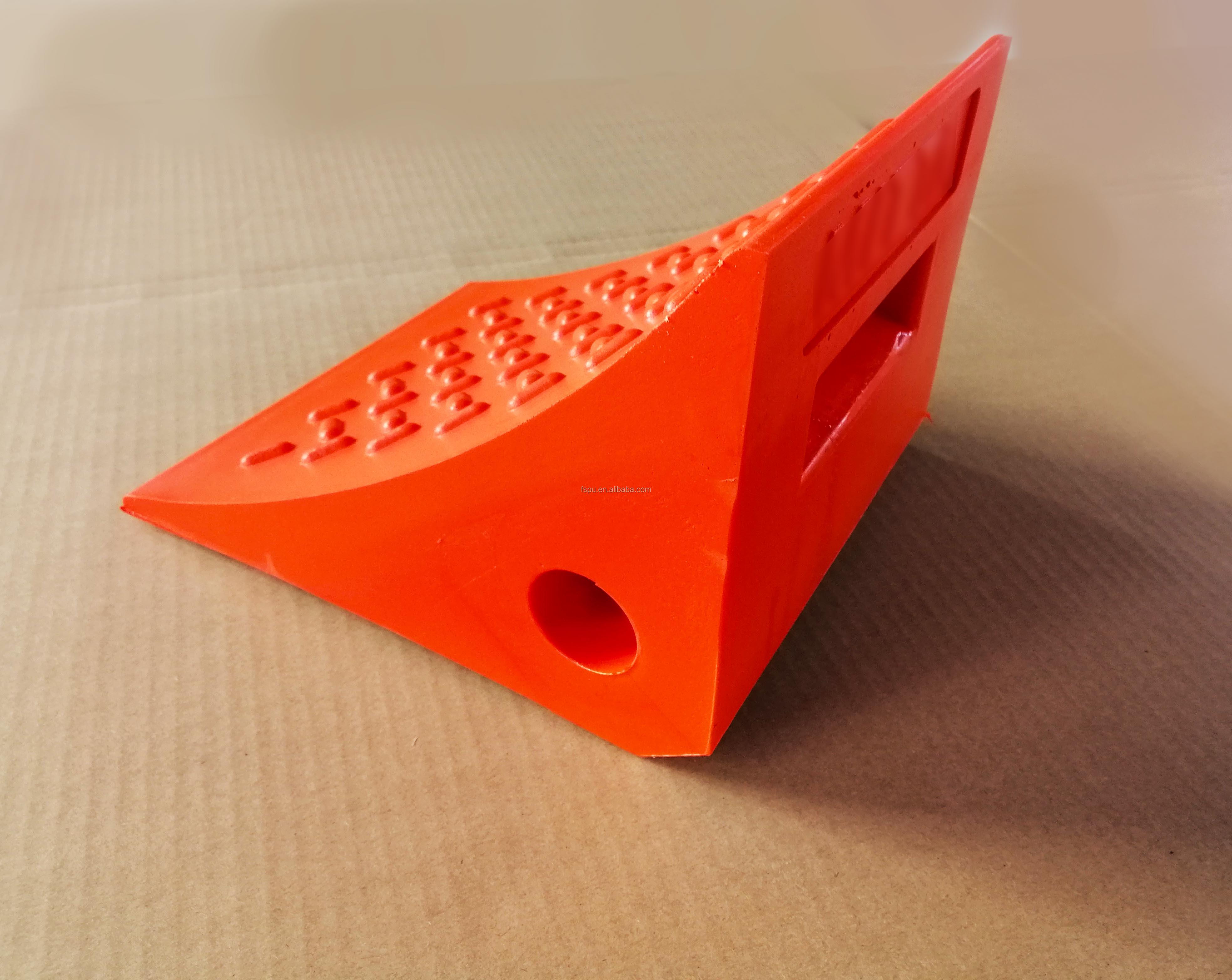 FST003P 20-Ton Capacity Urethane Truck Wheel Stopper оранжевый