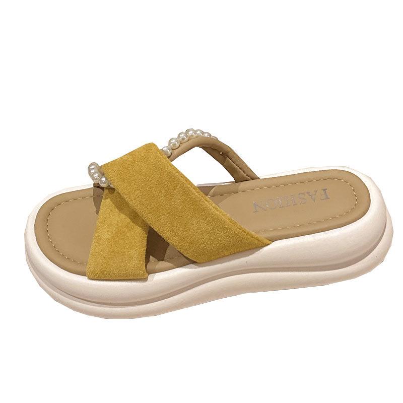 2025 summer new fashion high-end leopard print pearl light luxury soft bottom outer wear thick bottom comfortable slippers women's