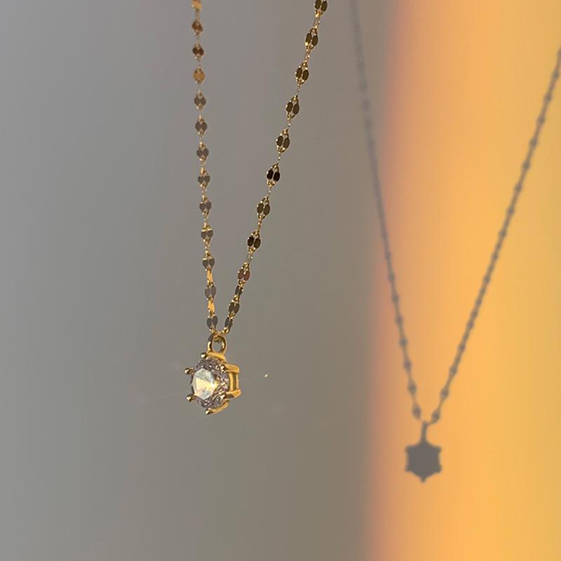 Retro Korean Style Rhinestone Clavicle Necklace for Women - Trendy, Simple, & Fashionable Jewelry