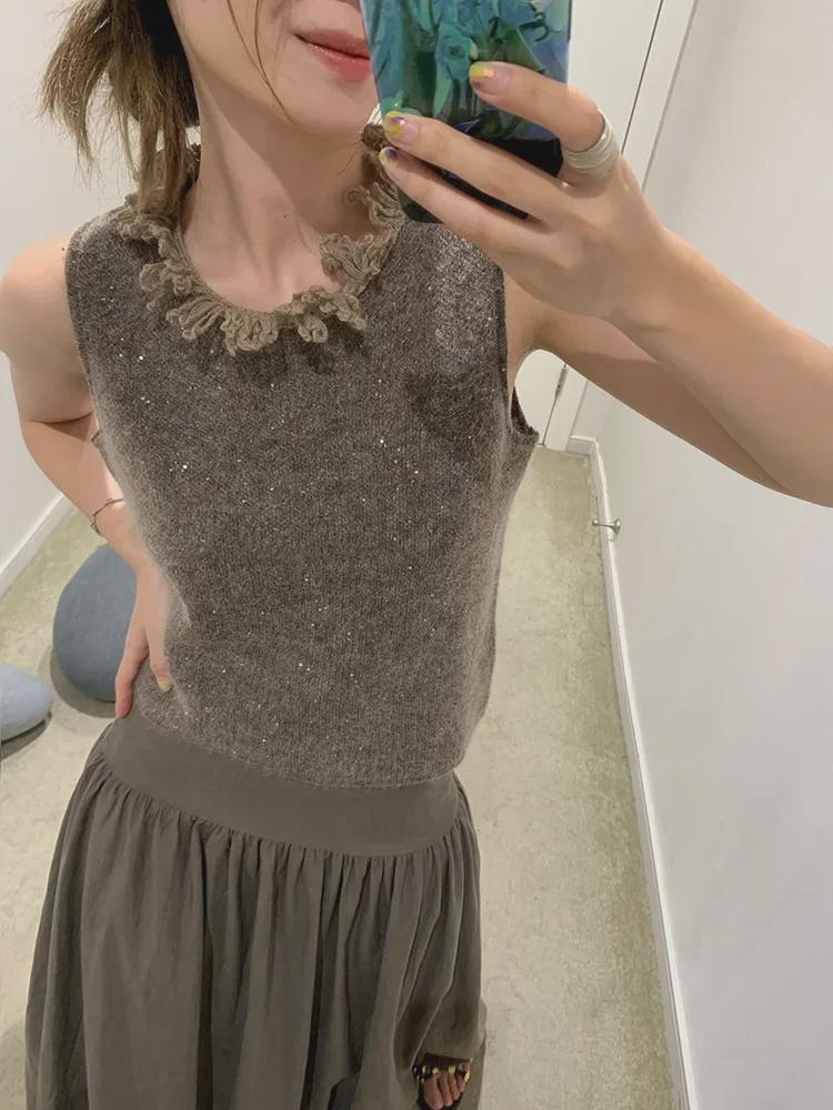 Pletená vesta Podzim & Zima 2024: 30% Mohér, 25% Vlna se střapci