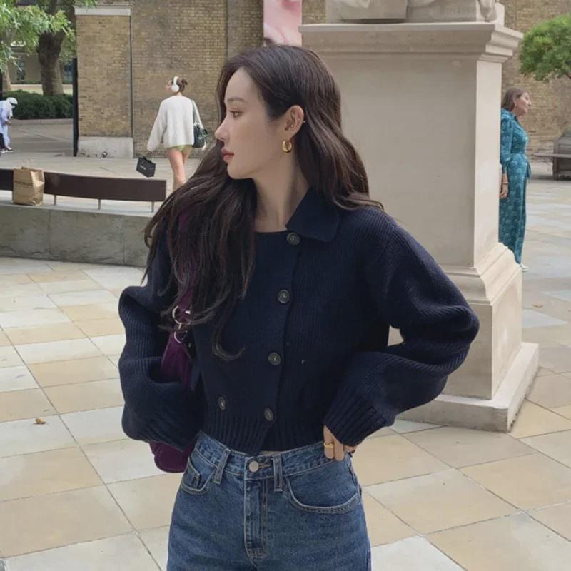 

Чувство дизайна: Женский двубортный трикотажный кардиган с лацканами, коллекция осень/зима One Size королевский синий