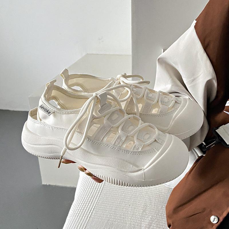 New Hollowed-out Shoes Flat-bottomed Breathable Semi-support Shoes