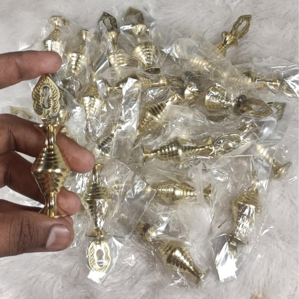 AL ATHMAD Arabian Brass Surmadani - Kohl Container For Storing Surma Powder - Golden Color