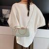 Niche light luxury diamond-encrusted dinner bag  new trendy texture chain handbag versatile hard shell women's messenger bag