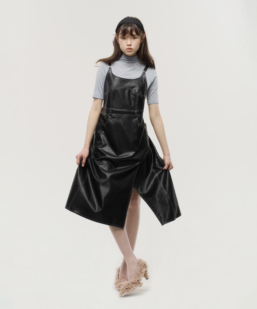 Eipeuleonwei Rune Apron Black