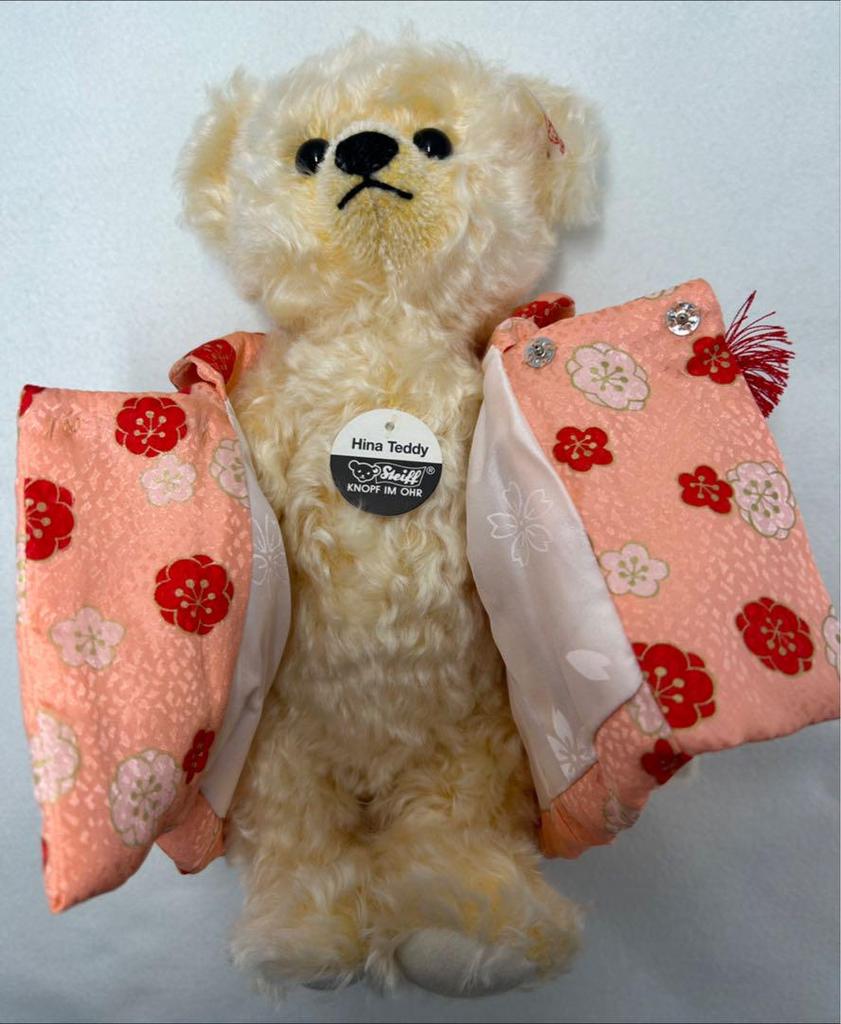 [USED] Steiff HINA Teddy Bear with Battledore