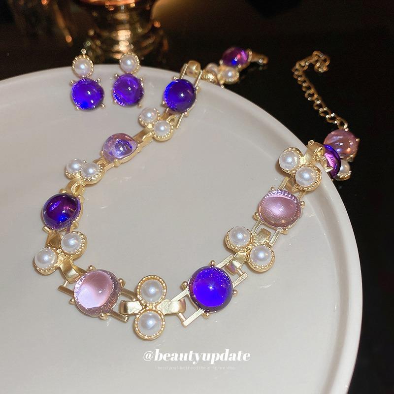Silbernadel Perle rund Stecker Ohrringe Halskette Set, literarisch und retro Hofstil Ohrringe Vintage mittelalterliche Ohrringe Damen
