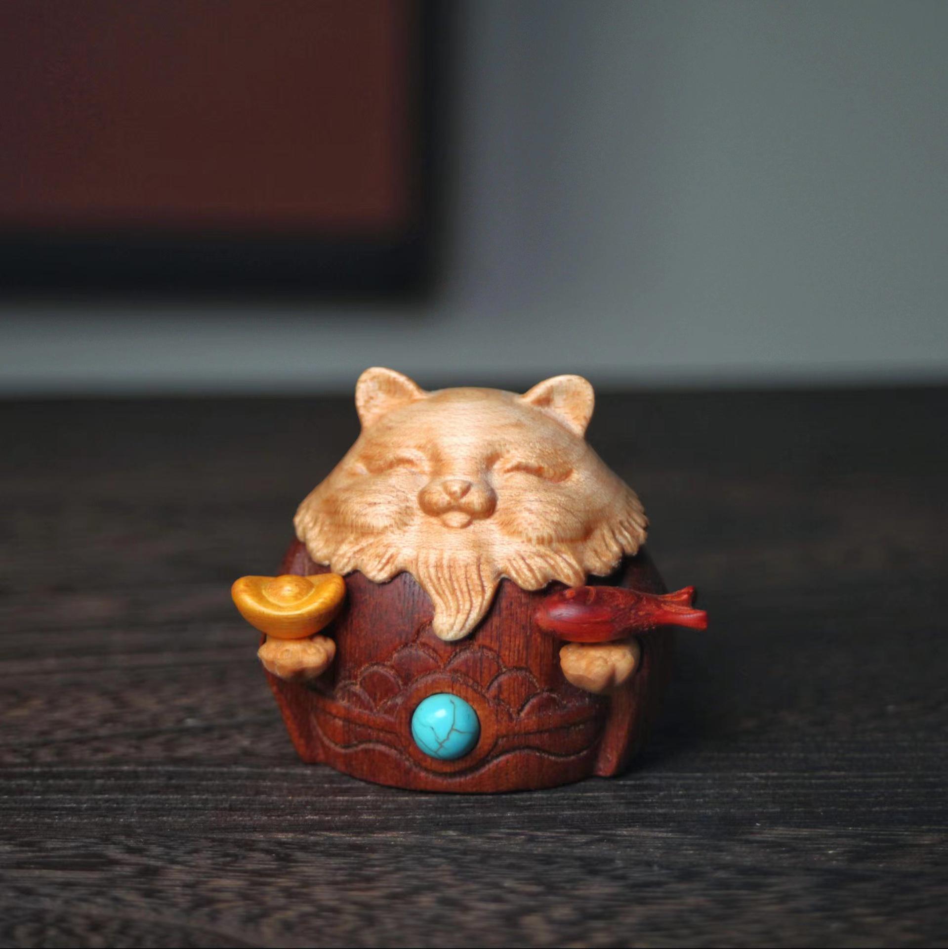 Cliff Cypress Fat Cat Cartoon Wood Carving Pendant for Wealth Attraction