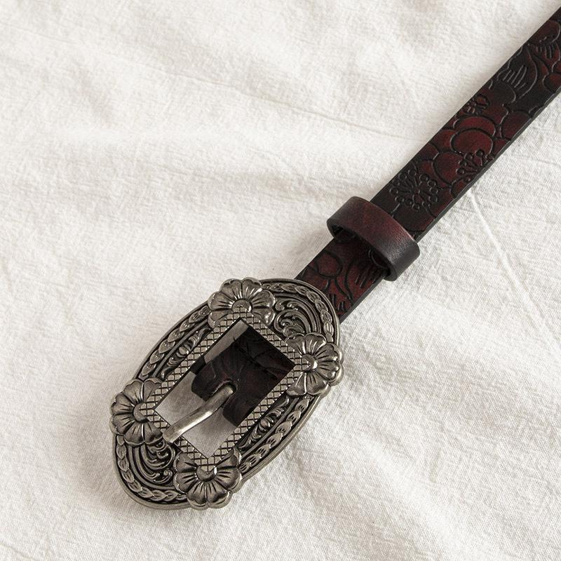 A Lady's Vintage, Aged, Embossed and Carved Western Style High-end, Fashionable and Elegant Fine Belt and Tang Grass Belt