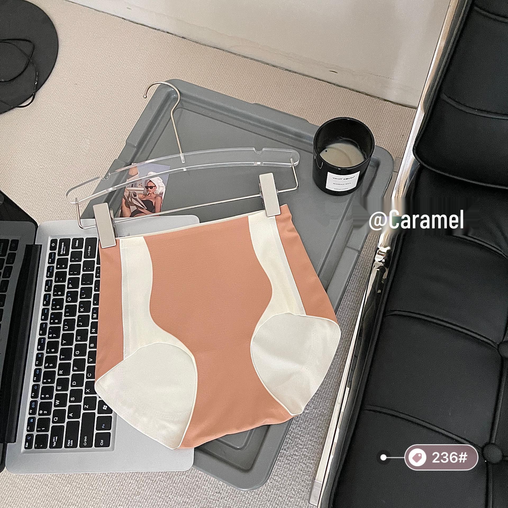 

Бесшовные леггинсы из ледяного шелка с высокой посадкой: Подтягивающие бедра, Форма персика, Дышащие, Без закручивающихся краев XL: 62.5-72.5 kg