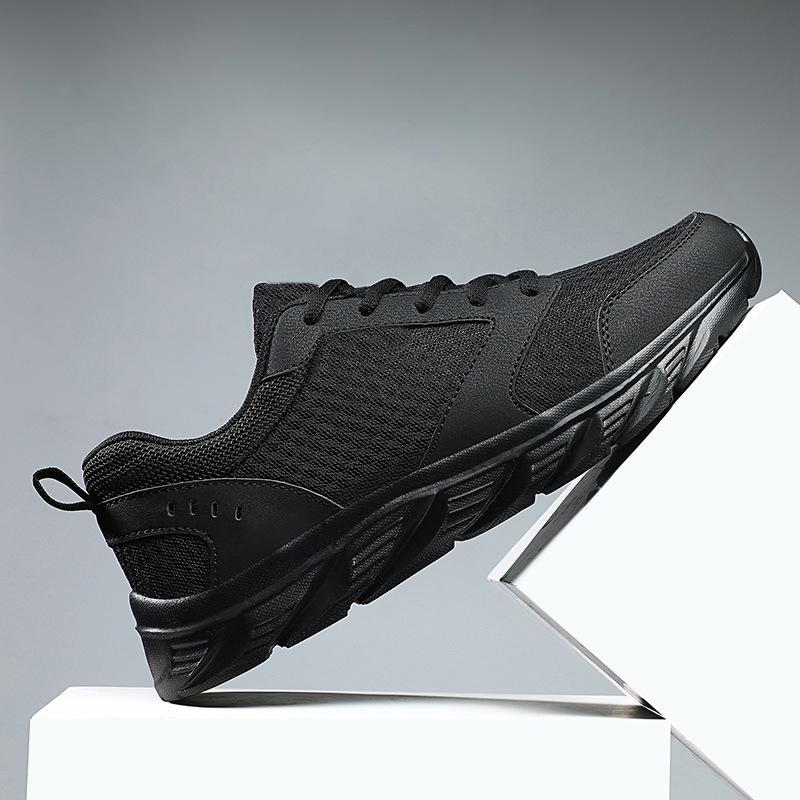 Summer new running shoes breathable mesh travel shoes men's casual shoes large size men's sports shoes