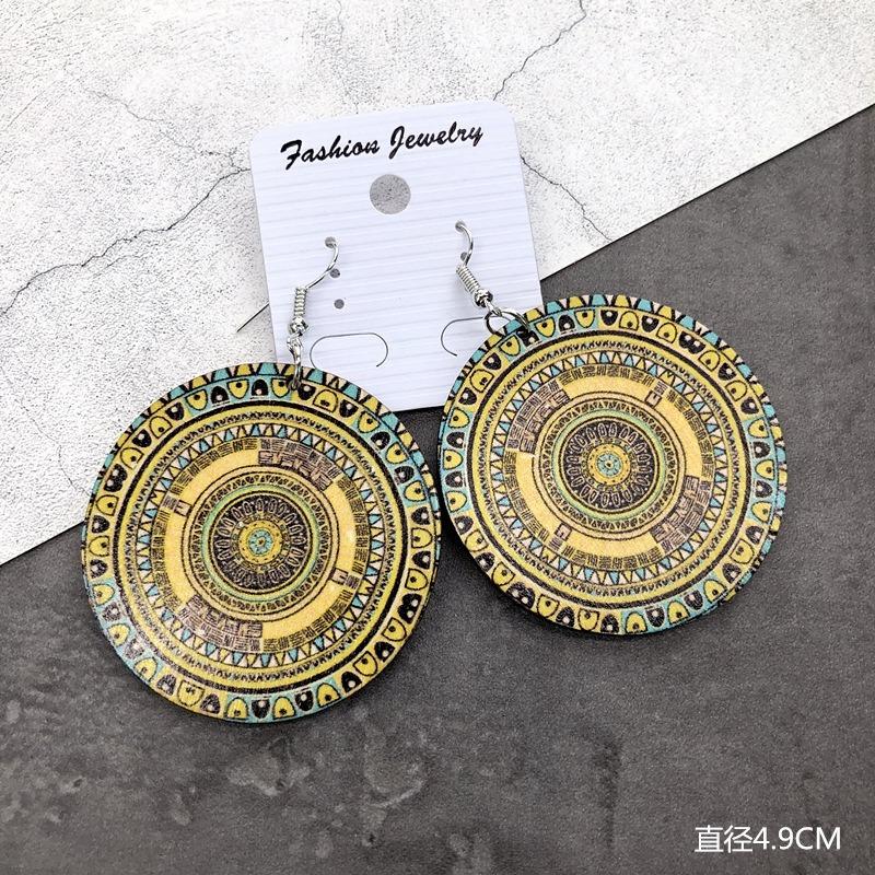 Bohemian Wood Earrings Women's Personality Exaggerated Print Flower Stud Earrings Vacation Versatile Temperament Earrings