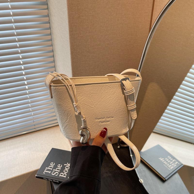 Today's Popular Small Bags for Women's Summer New Simple and Versatile Shoulder Messenger Bags Casual Bucket Bags