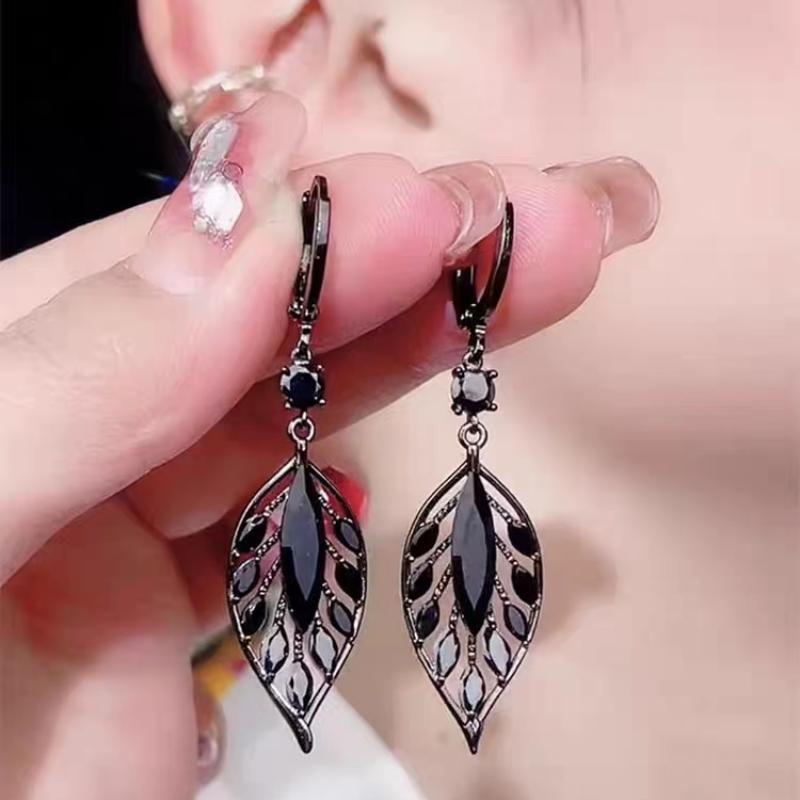 Elegant Black Butterfly Tassel Earrings - Sweet, Cool, and Versatile Design