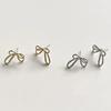 Ribbon Cubic Earring Worn by Kim Hye-jun
