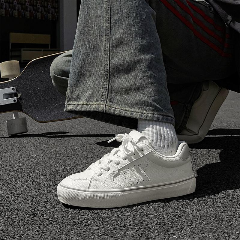 Fashion Fashion Men Skateboarding shoes Casual Sport Shoes Platform Sneakers Outdoor Breathable  Running Shoes men Tennis Shoes