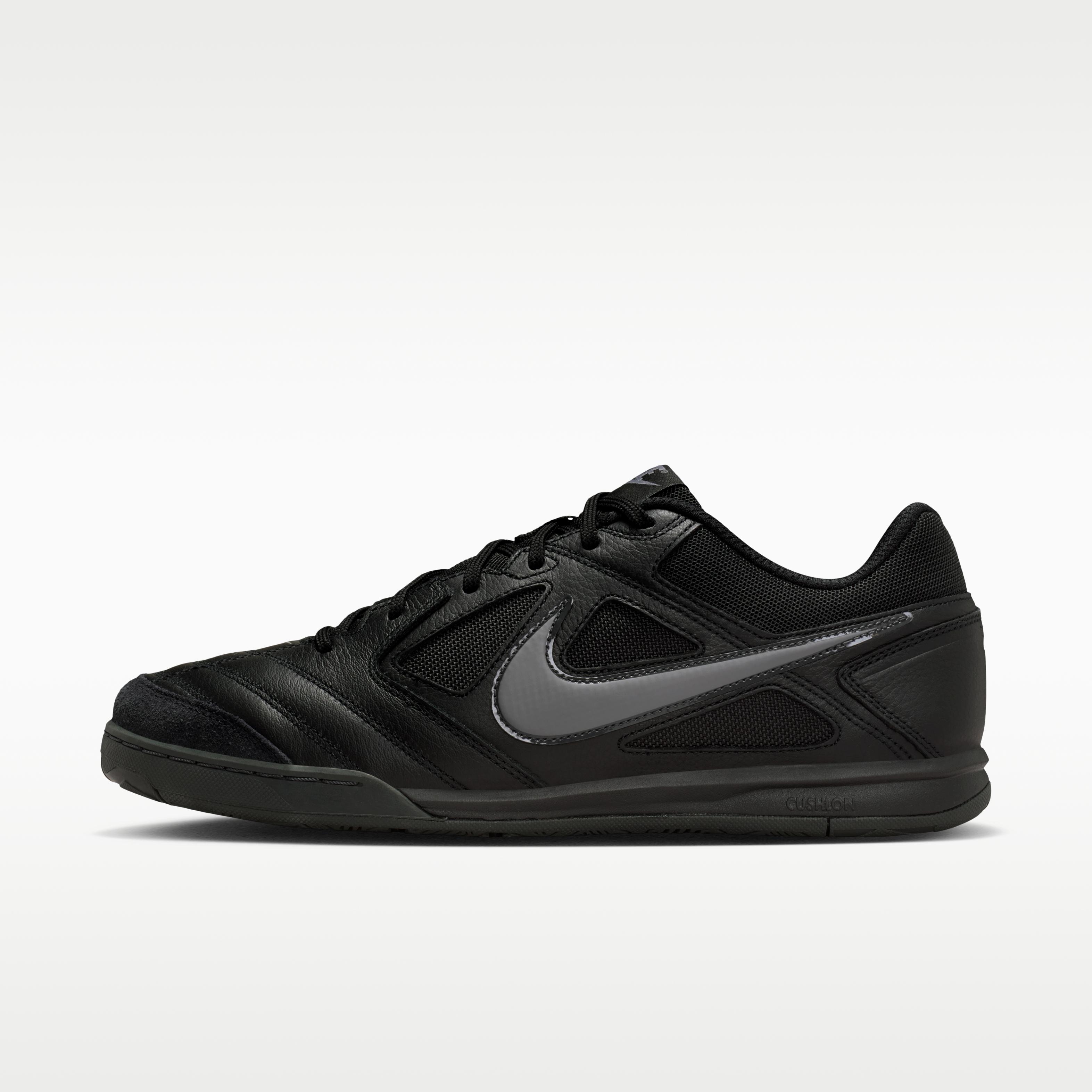

Nike Gato Black Pencil Point 36
