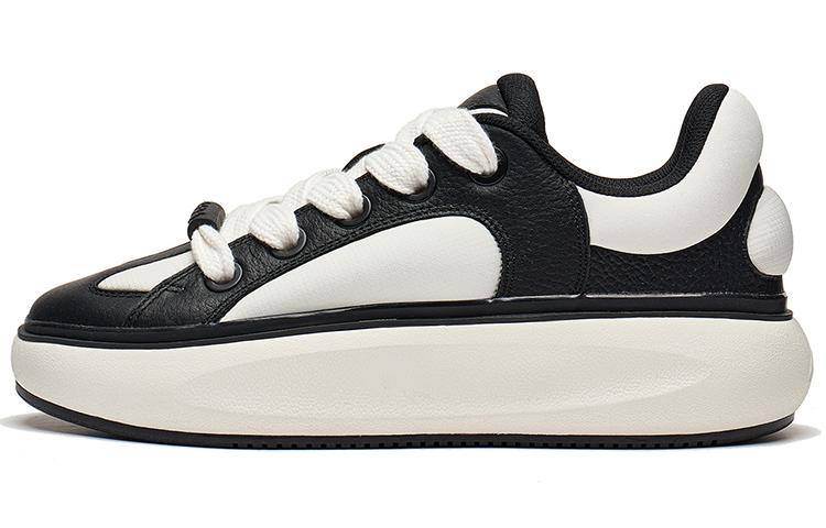 Li Ning Yun You C4D Низкие Повседневные Кроссовки Женские Черно-Белые AZGT090-2 38