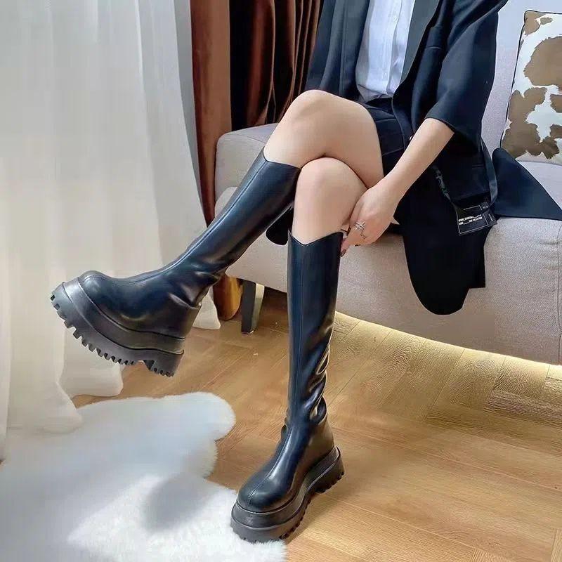 Thick-soled Martin boots for women's 2025 new models increase in height, autumn and winter, tall and thin, small but knee leather boots for women