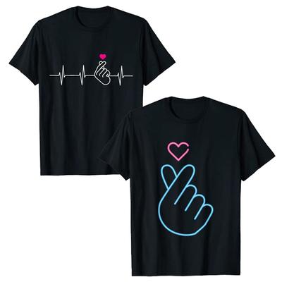Camiseta K-Pop - Batimento Cardíaco Mão em Coração Música Pop Coreana Presente Camiseta Moda KPop Fãs K-Drama Camiseta Gráfica Tops Manga Curta Roupas