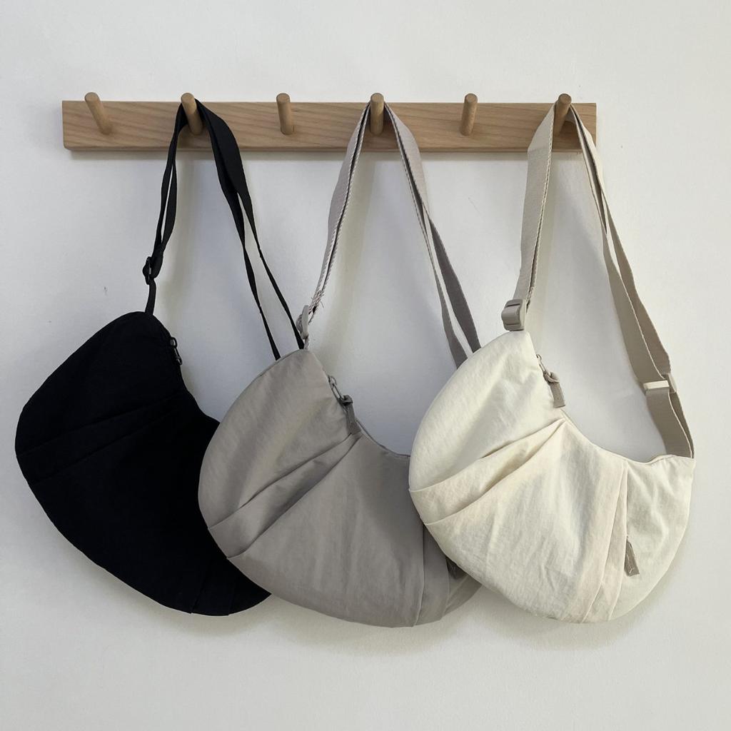 Versatile Large Capacity Dumpling Type Nyl Women's Shoulder Bags Casual Female Handbag Simple Solid Color Ladies Crossbody Bag