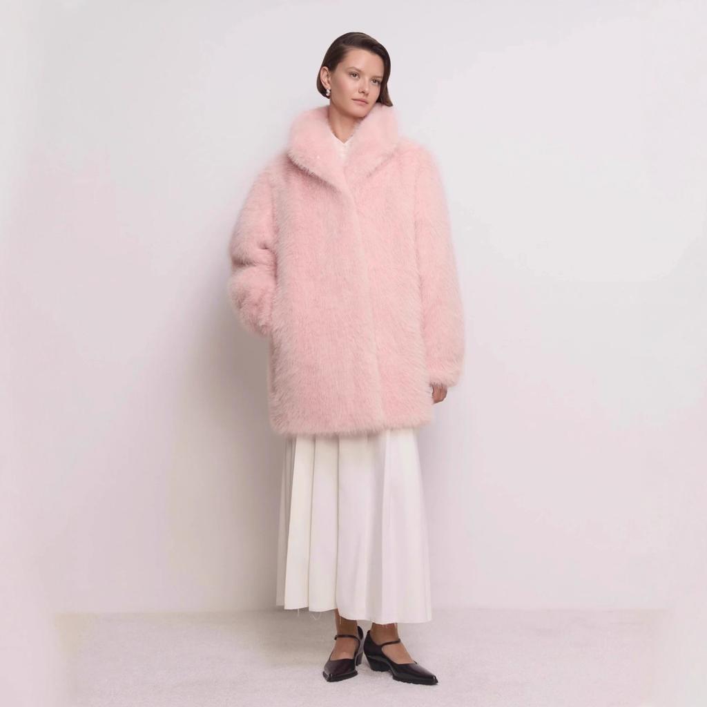 New long fox fur simulation fur winter Internet celebrity plush medium and long fur European and American style women's coat