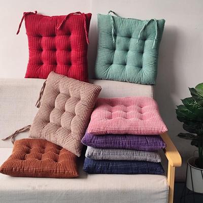 Textil do obýváku a jídelny – Potahy na židle