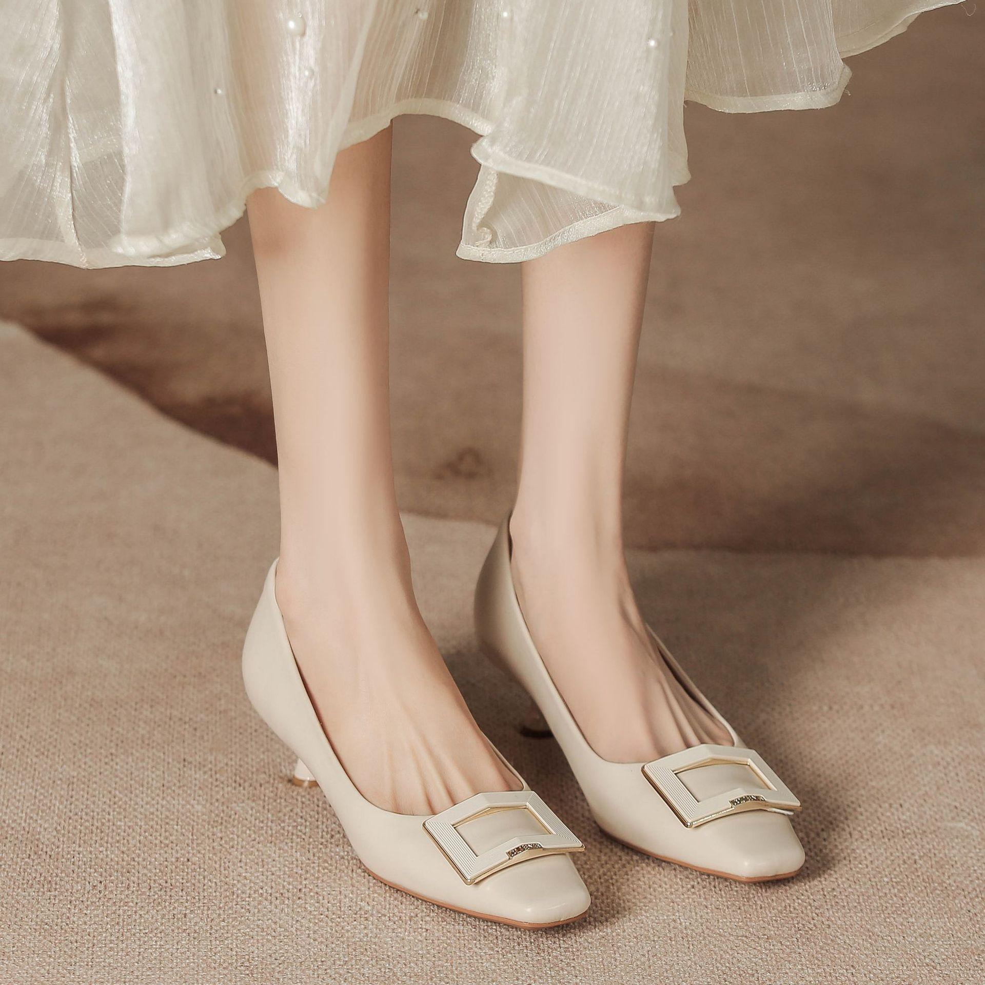 

H783-3 высококачественная поверхность из микрофибры, маленький квадратный носок, рабочая обувь, женские туфли на шпильке с пряжкой, для通勤, офисные туфли 39