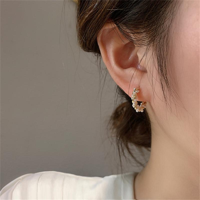 925 Sterling Silver Korean Light Luxury Pearl Hoop Earrings for Women Temperament Wedding Party Jewelry Accessories